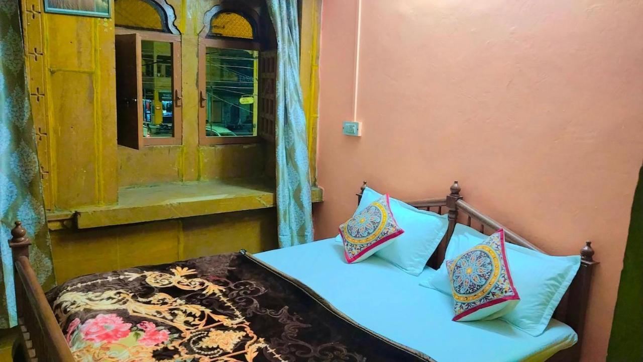 Hostel Little Prince Home Stay Jaisalmer Quarto foto